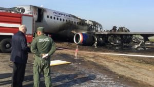 Read more about the article Incêndio em avião de passageiros na Rússia deixa 41 mortos